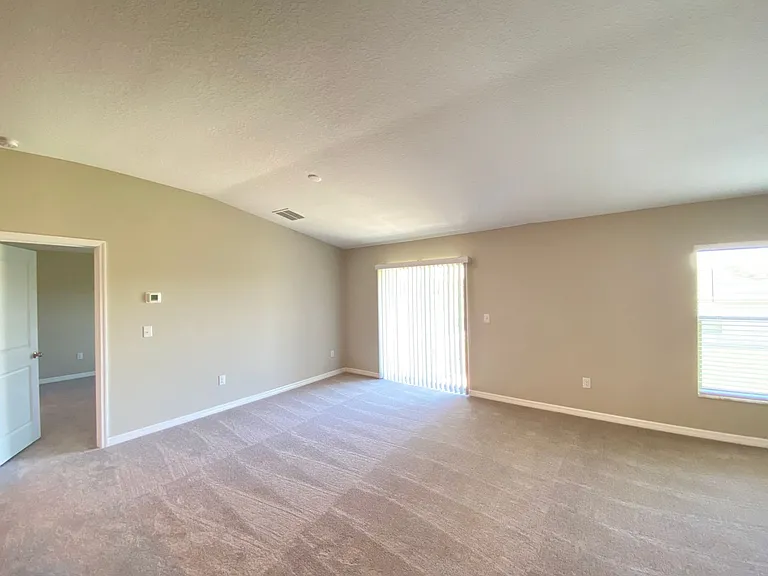 12257 SE 100th Ave — Photo 19