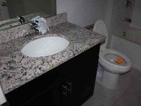 5th image of 516 McKenna Dr