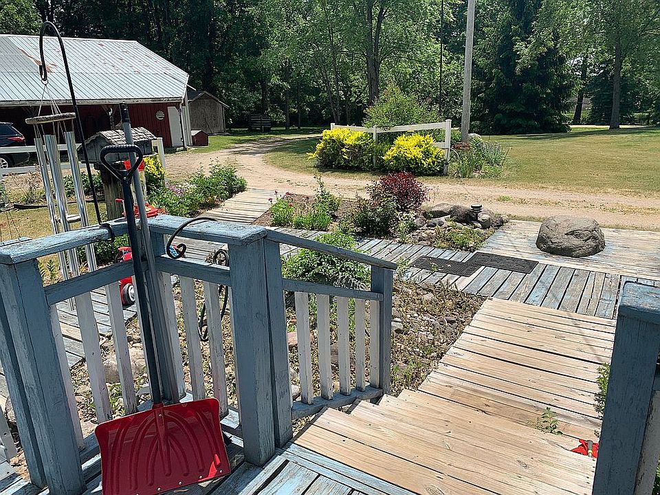 2nd image of 5570 Toles Rd