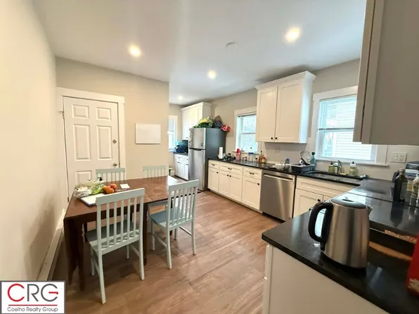 189 Powder House Blvd #1, Somerville, MA 02144