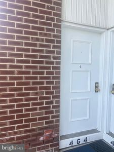 275 Green St APT 4G4, Beverly, NJ, 08010