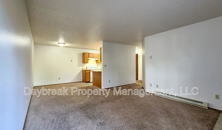 3402 15th Ave S #103 — Photo 4