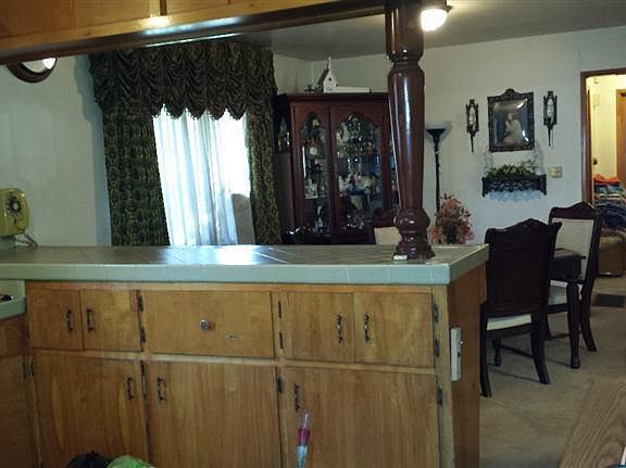 5th image of 2121 E Scotts Ave