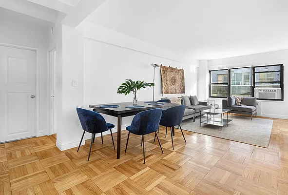 Sold by Martini Real Estate | media 1