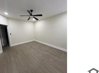6046 Catharine St #1, Philadelphia, PA 19143