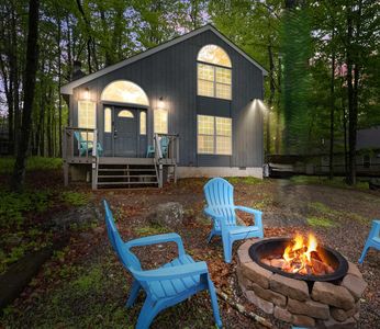 203 Wyomissing Dr, Pocono Lake, PA, 18347