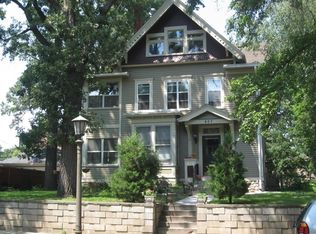 607 Lincoln Ave APT A, Saint Paul, MN 55102