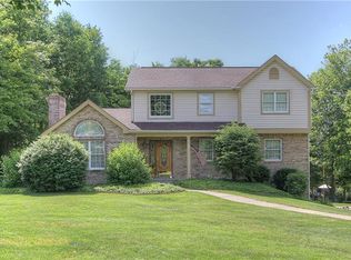 460 Sebring Rd, Beaver, PA 15009