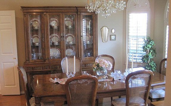 3rd image of 1 Hialeah Cir