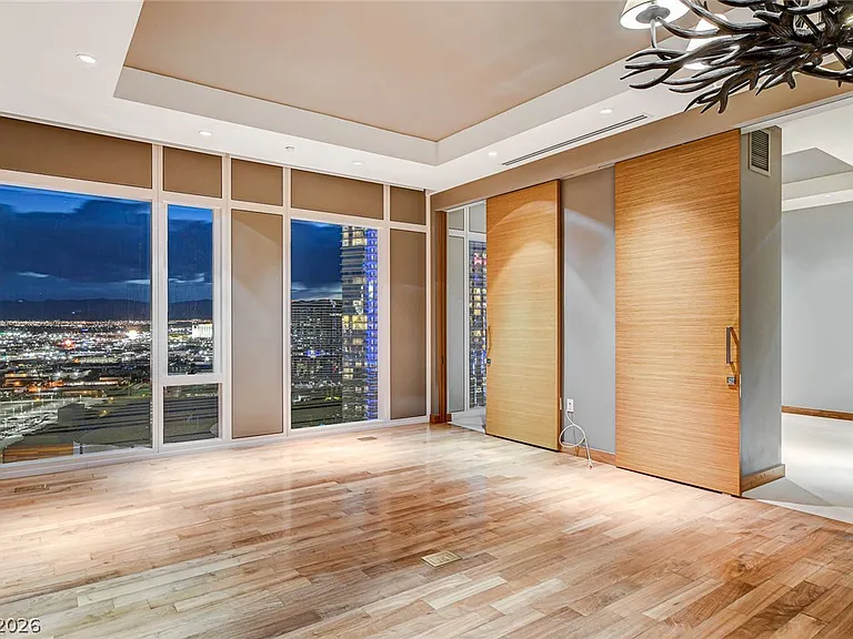 3750 Las Vegas Blvd S #2711 — Photo 2