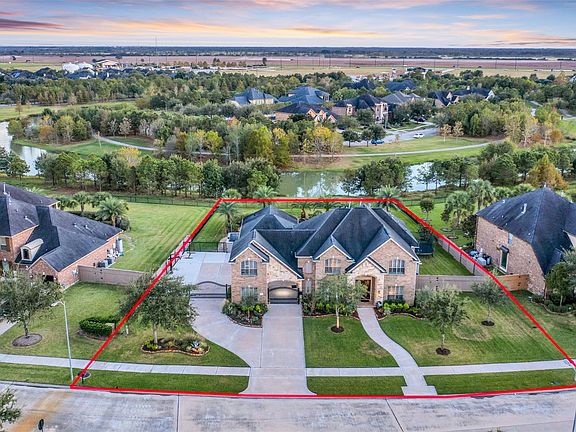 5th image of 6203 Cross Creek Harbor Ln