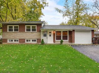 17706 Dogwood Ln, Hazel Crest, IL