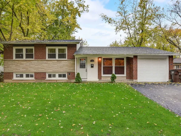 17706 Dogwood Ln, Hazel Crest, IL 60429