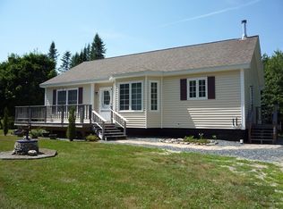 144 Quaco Rd, Deer Isle, ME 04627