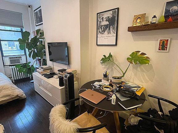 4th image of 30 Avenue B #3B