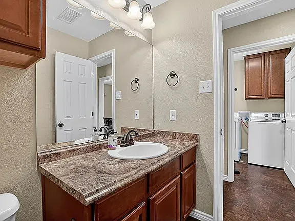 1115 Milltown Rd — Photo 16