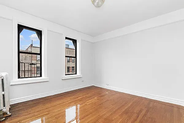 35 Thayer St #4G — Photo 2