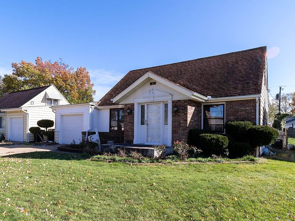 1st image of 766 Garden Ln
