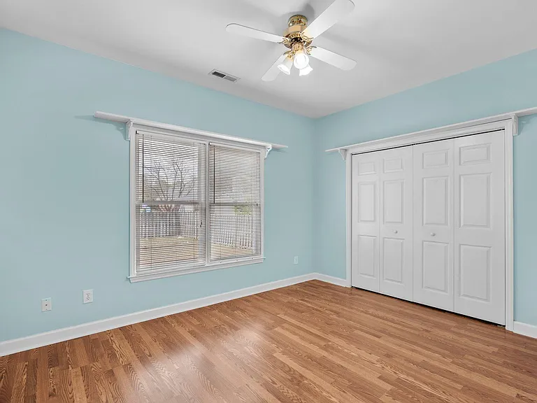 5044 Crosswinds Dr — Photo 28