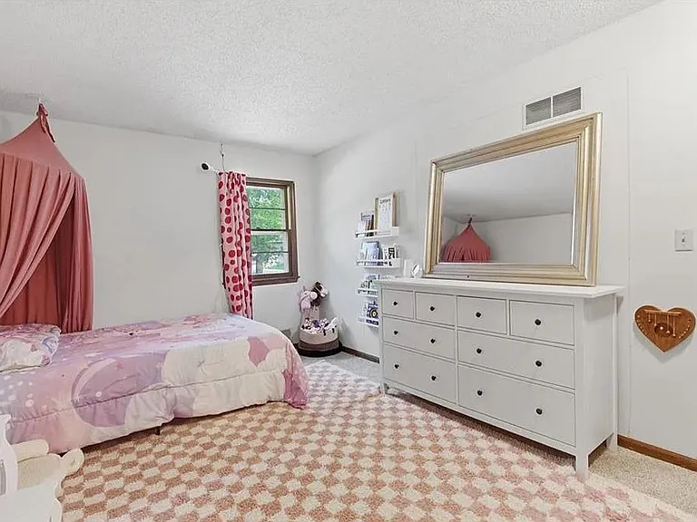 1100 SW Mic O Say Dr — Photo 27