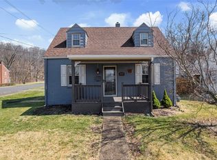 2698 Manning St, Ambridge, PA 15003