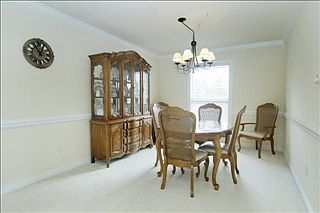 5th image of 6945 Bentley Dr