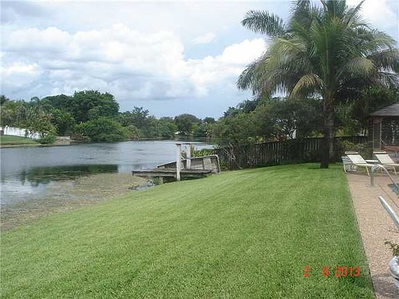 2nd image of 9351 NW 15th St