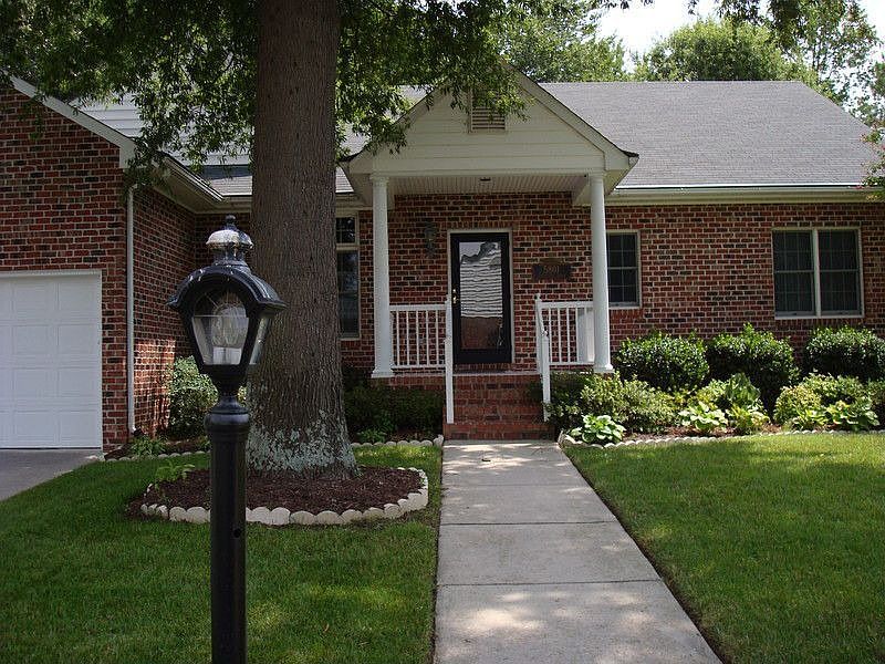 1st image of 5801 Lakemere Dr