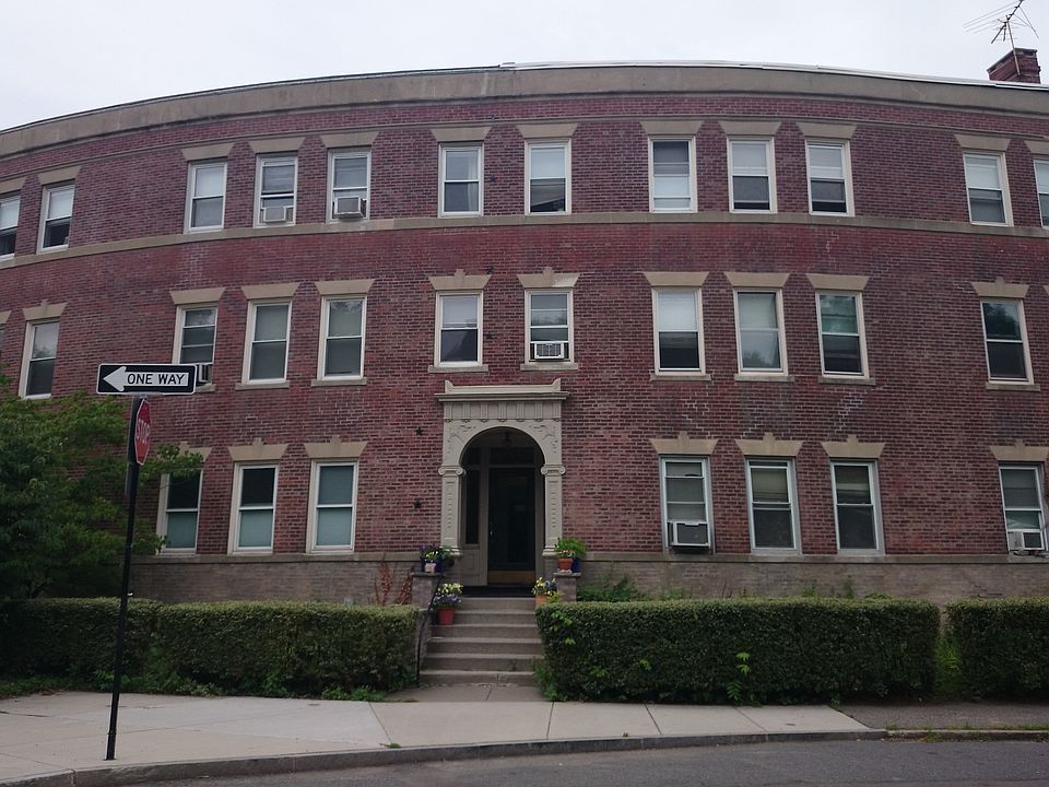 2nd image of 6 Parkway Rd APT 5