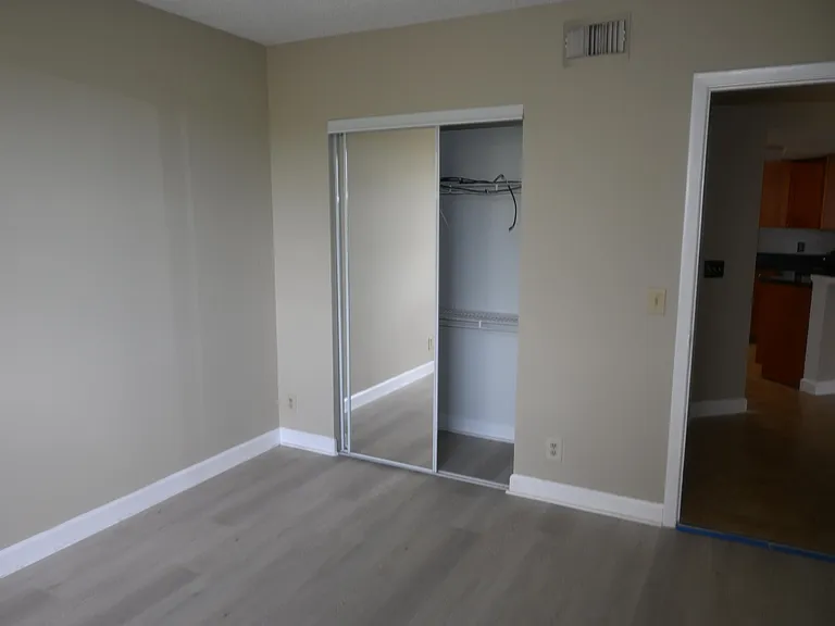 8721 Wiles Rd #305 — Photo 7