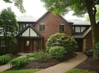 1620 Stone Mansion Dr, Sewickley, PA