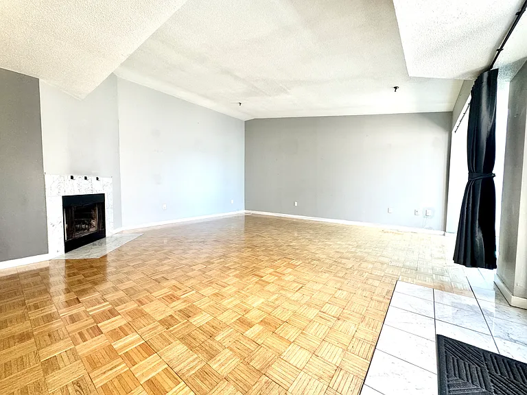 147A Kelton St #715 — Photo 2