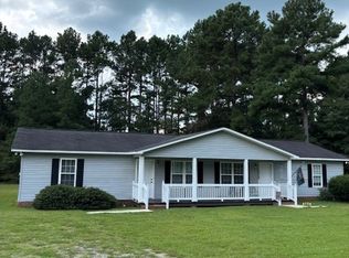 134 Basin Dr, Cheraw, SC 29520