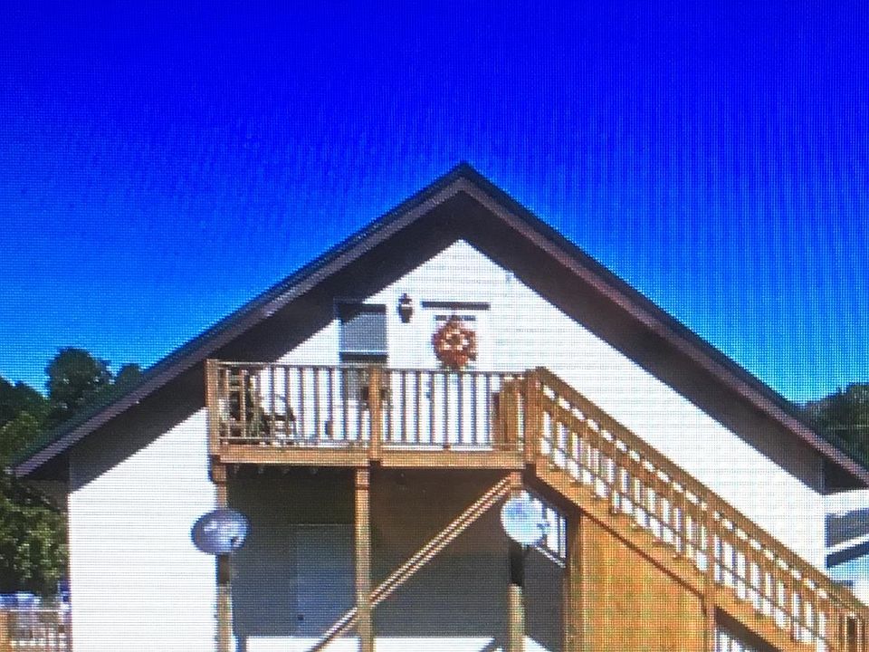 1st image of 120 E Temperance St