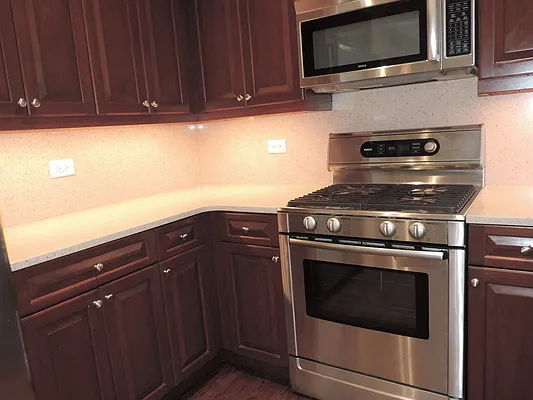 Rented by essential NEW YORK Real Estate | media 21