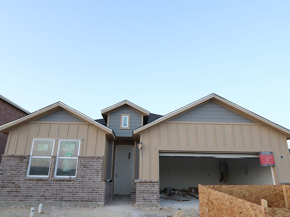 1st image of 1352 Sheltola Way