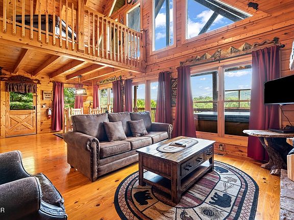 5th image of 4519 Forest Vista Way