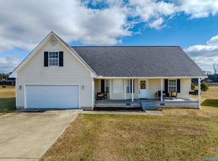 336 Hodges St, Rainsville, AL 35986