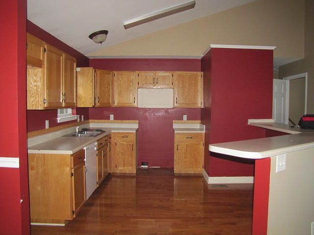 2nd image of 108 County Road 8