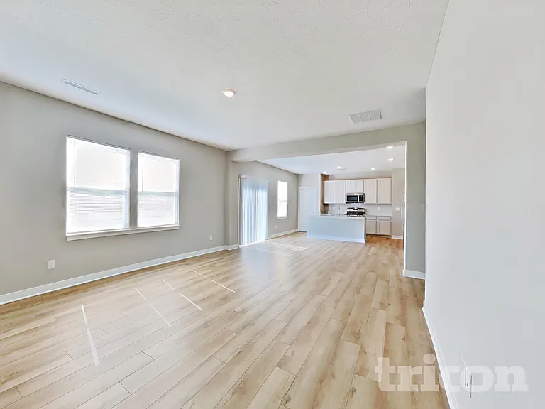 2069 S Copperstone Dr — Photo 3