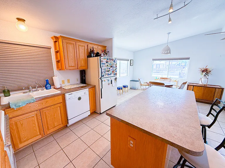 11334 S Bonnie Ave #1 — Photo 14