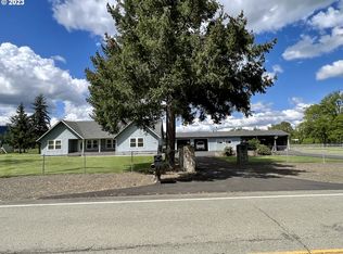 373 Dairy Loop Rd, Roseburg, OR 97471