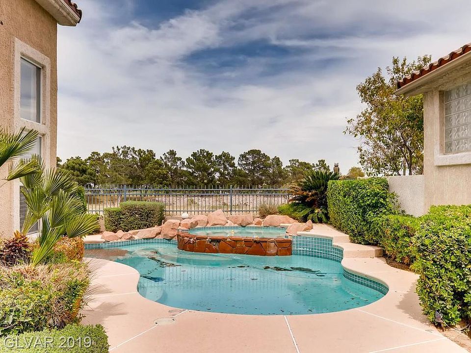 2nd image of 9224 Eagle Ridge Dr