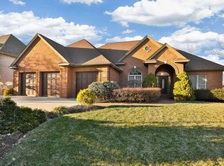 4758 Hunting Creek Dr, Grove City, OH