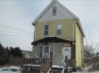 613 Dawson St, Wall, PA