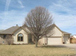 2234 N Sandplum Ct, Wichita, KS 67205