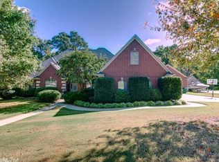 6608 Springwood Cir, Texarkana, TX 75503