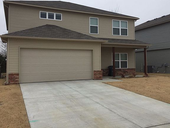 3rd image of 5078 W Claxton Cir