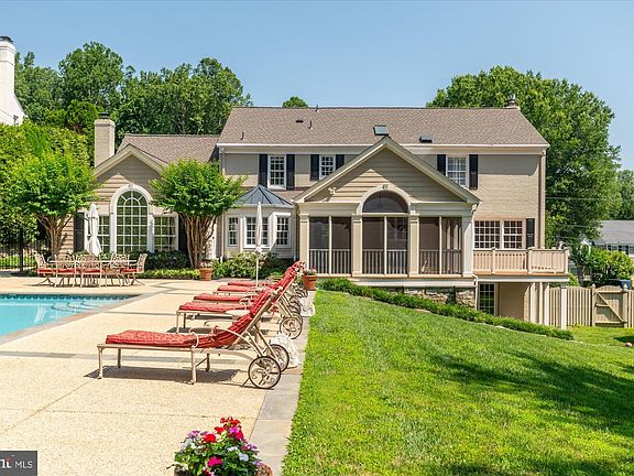 4th image of 10019 Kendale Rd