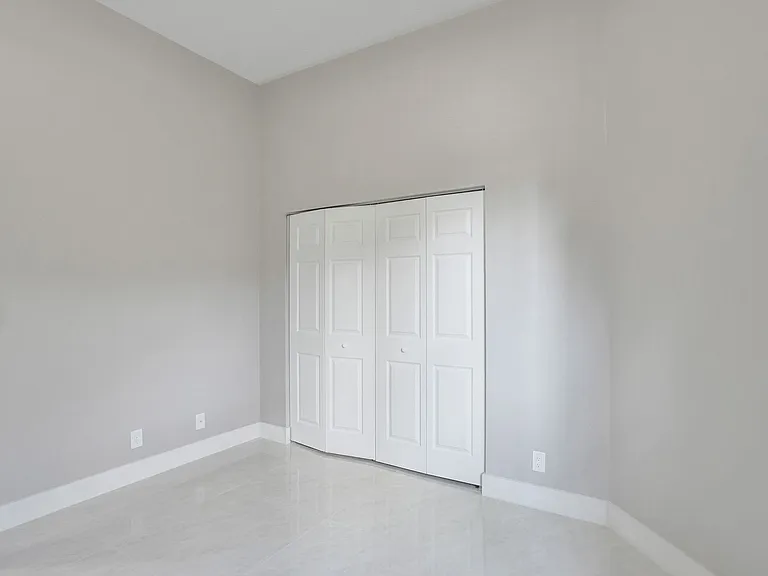 5885 NW 121st Ter — Photo 29